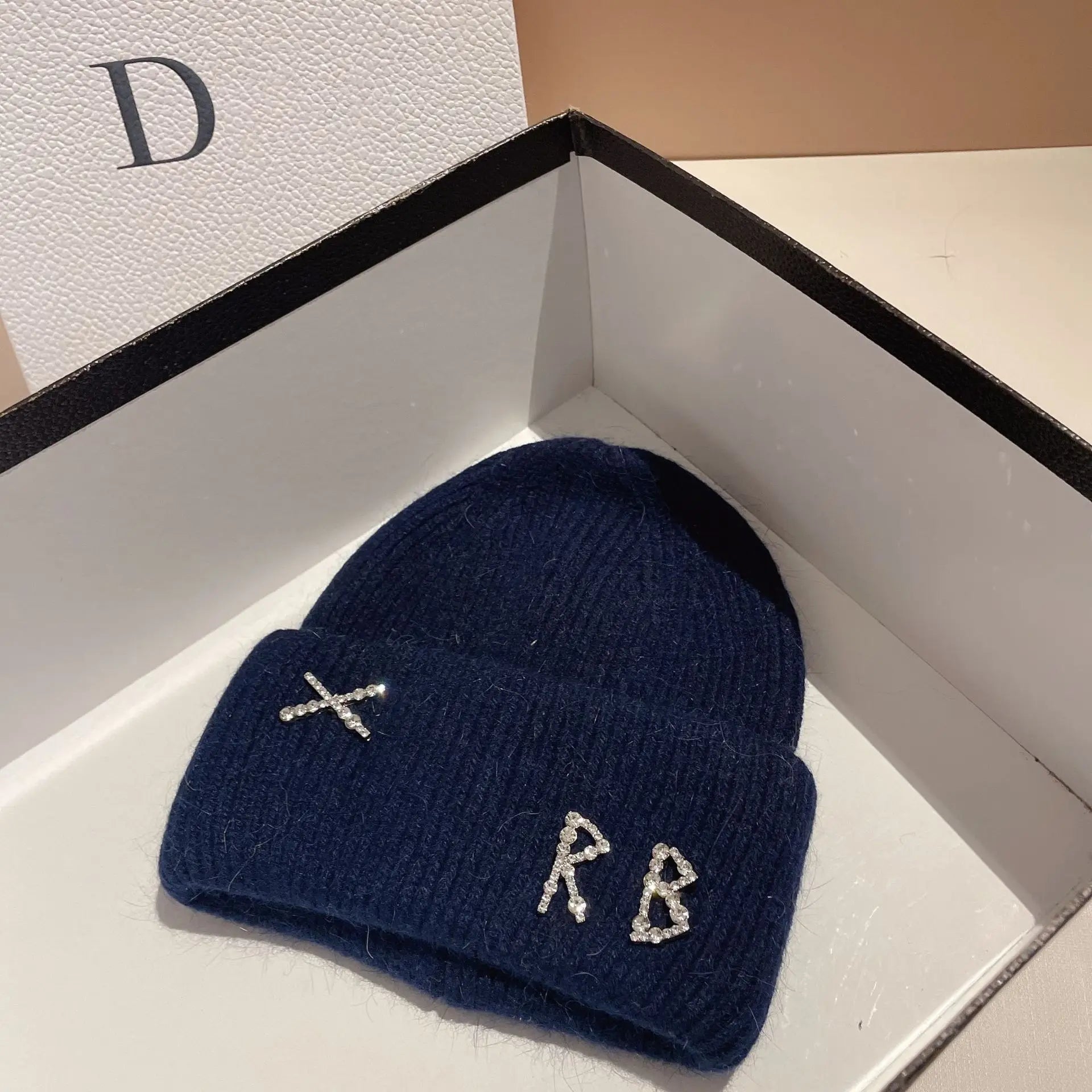 1PC Real Rabbit Fur Diamonds Letter Beanies Hats For Women Winter Warm Knitted Hat Famous Brand Lady Casual Bonnet Skiing Cap