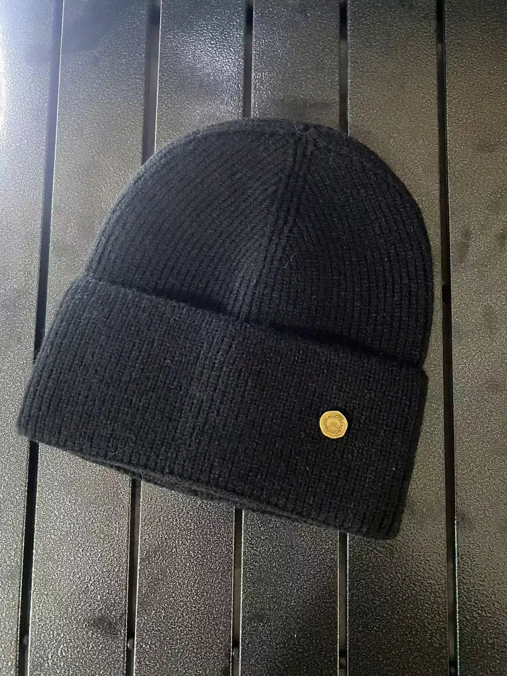 SolidcolorKorean knitted hat metal standard woolwomen's autumn andwinter Internet celebrityversatilewarmknitted windproof hatnew